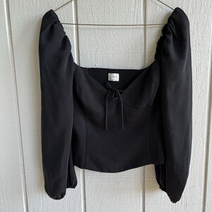 Aritzia Wilfred Novella Blouse Sweetheart Puff Long Sleeve Satin in Black Size M